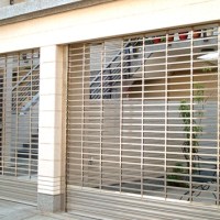 Cửa cuốn lưới song ngang Inox