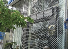 Cửa cuốn mắc võng inox