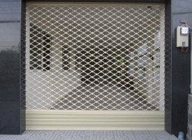 Cửa cuốn lưới mắc võng sơn tĩnh điện
